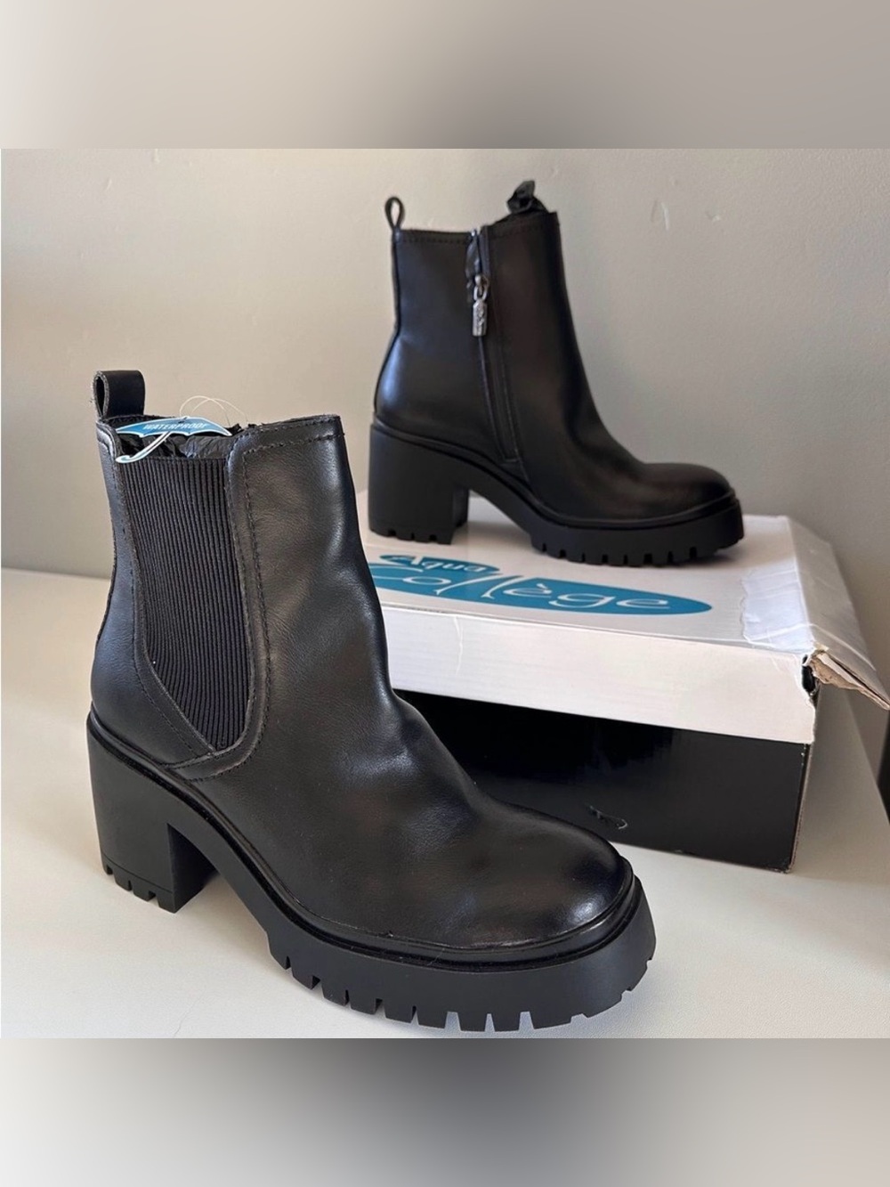 NIB Aqua College Raine Waterproof Black Suede Chelsea Boots Square Toe Women's 8 - Picture 5 of 15